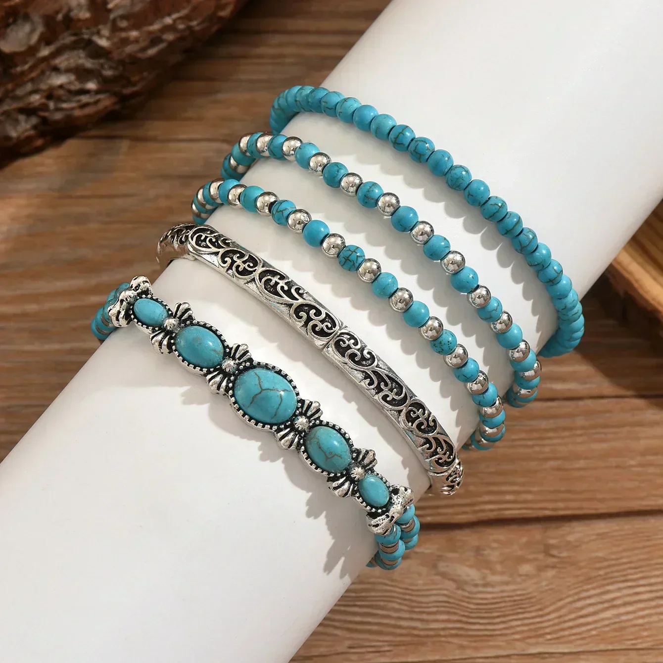 Bracelet multi-rangs turquoise bohème élégant et tendance - Image 2