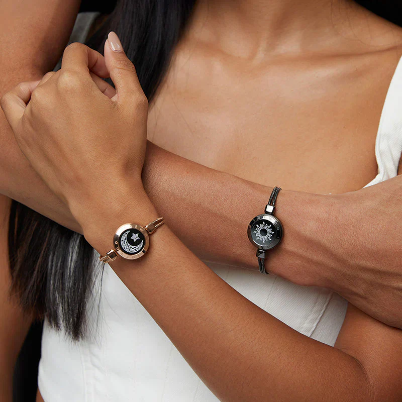 Bracelets Touch Soleil & Lune - Connexion par le toucher - Image 6