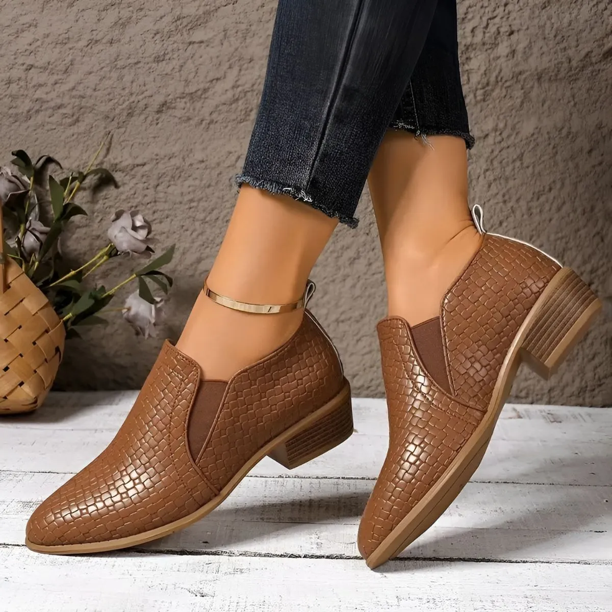 Chaussures Oxford tressées pour femme - Image 8