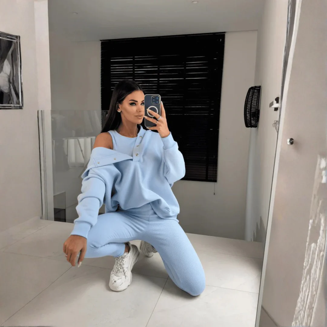 Ensemble Confortable | Sweat À Capuche, Gilet et Pantalon - Image 2