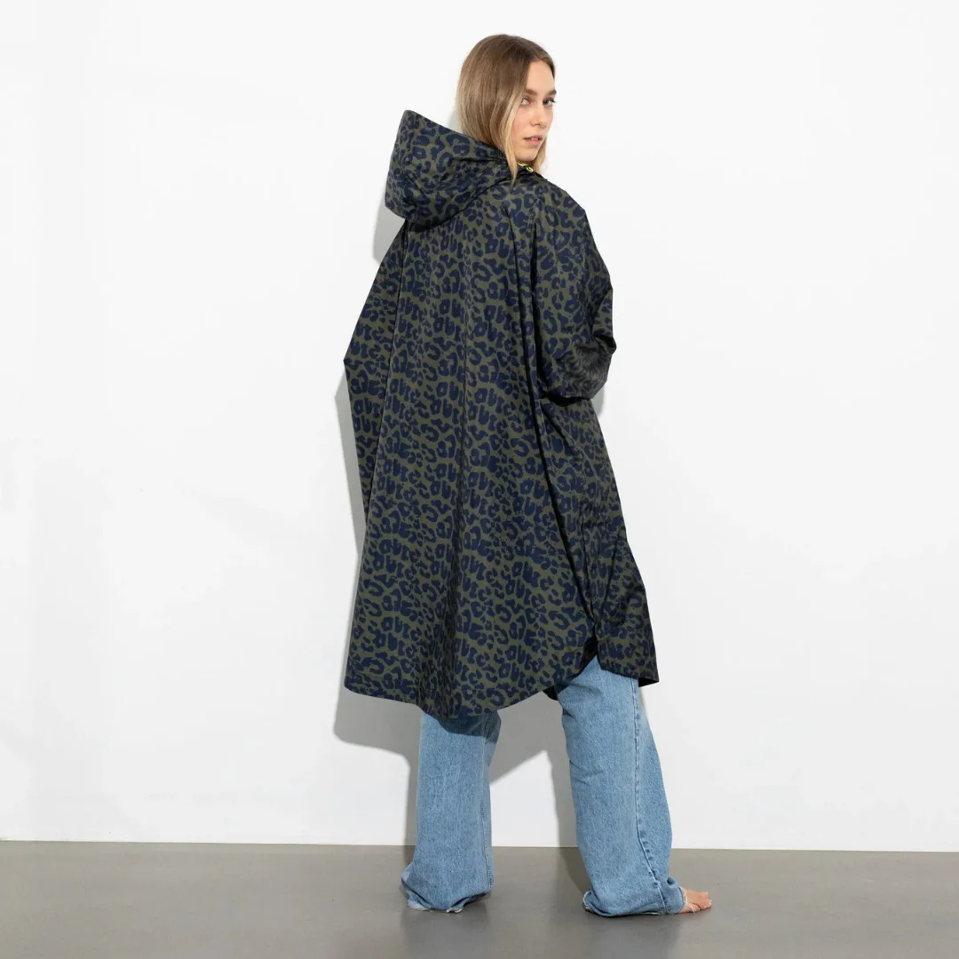 Veste longue à capuche et imperméable - Image 3