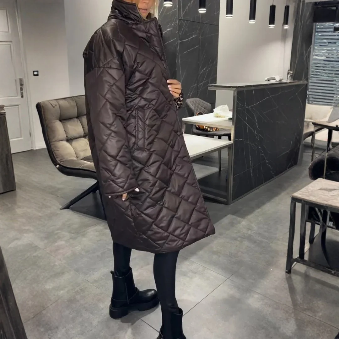 Manteau matelassé élégant avec doublure intérieure léopard discrète - Image 7