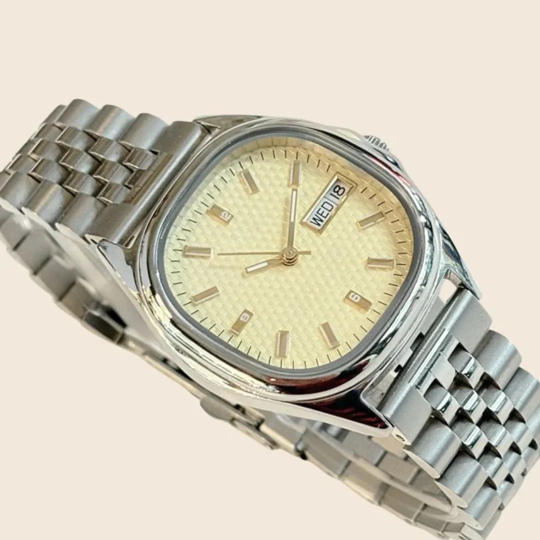 Montre Homme Cadran Vert Élégant avec Bracelet Métallique - Image 7