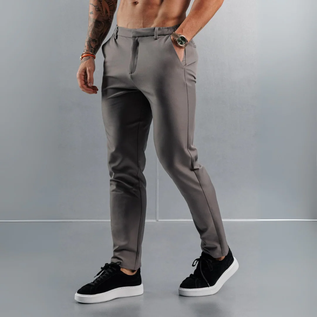 Pantalon en tissu élastique sable - Image 8